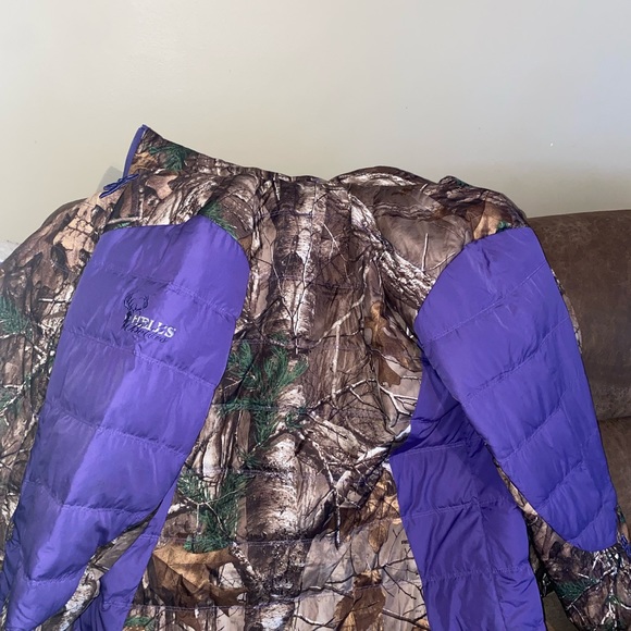 Jacket - Picture 3 of 3